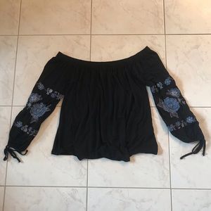 NEW American Eagle Flowy Off the Shoulder Top